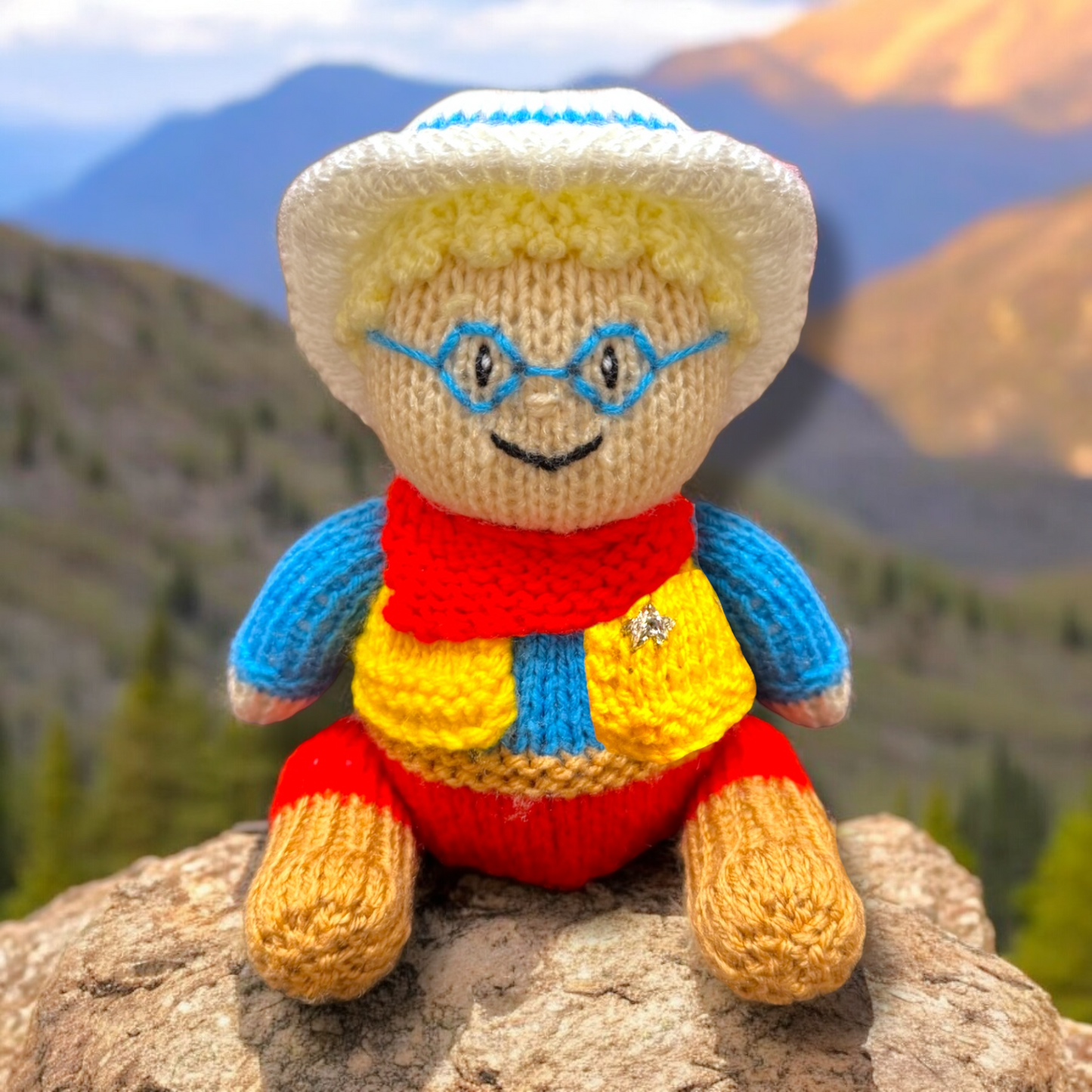 KNITTING PATTERN - Milky Bar Kid inspired Choc orange cover / 15 cms toy