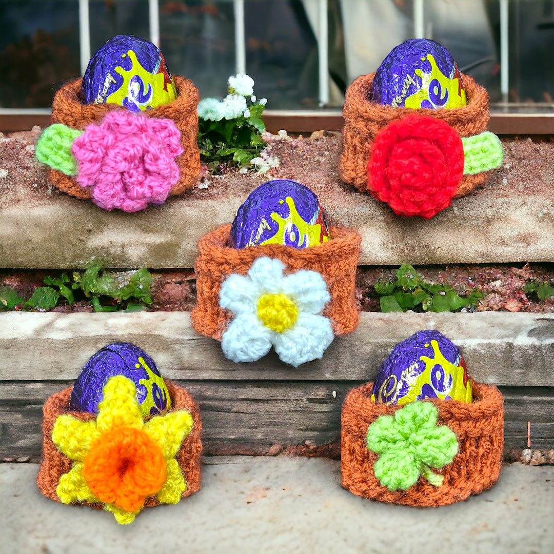 KNITTING PATTERN - Easter Flower Pot Holders fits Creme Egg