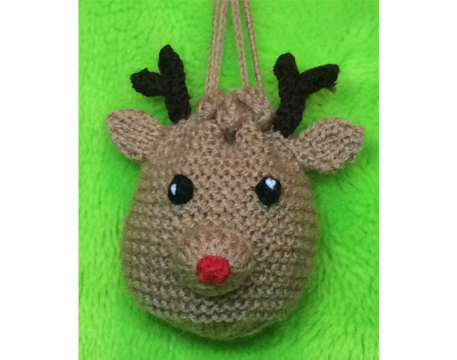 KNITTING PATTERN - Reindeer Drawstring Christmas Gift Bag 10cms fits Choc orange
