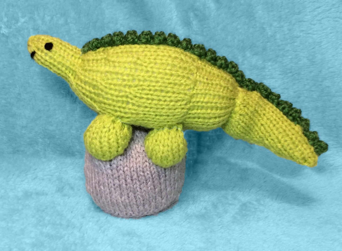 KNITTING PATTERN - Dinosaur inspired chocolate orange cover / 9 cms toy