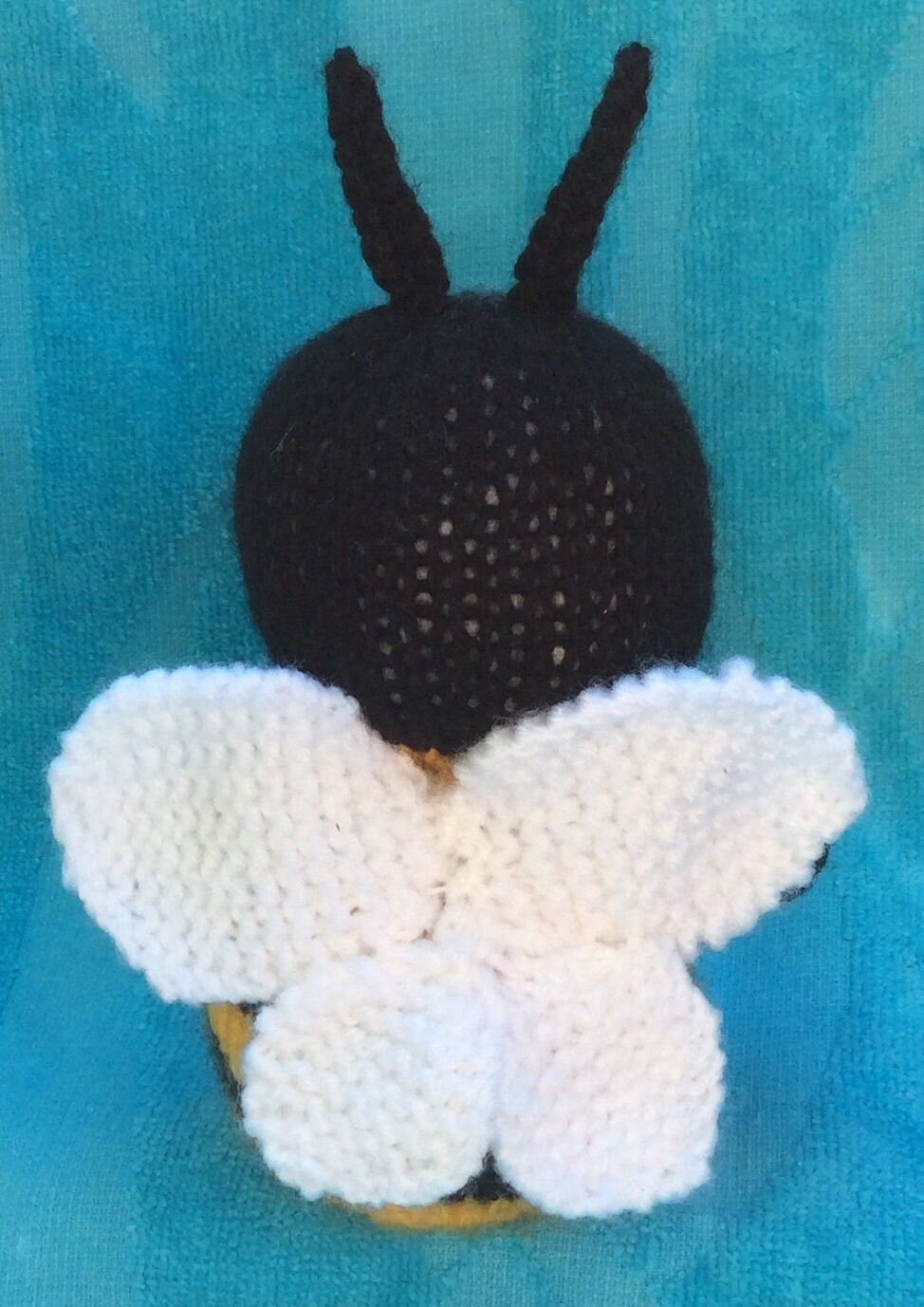 KNITTING PATTERN - Bee chocolate orange cover / 15 cms toy / Charity knitting
