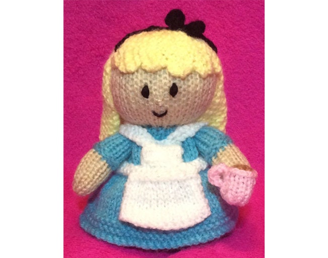 KNITTING PATTERN - Alice inspired choc orange cover / 15cms toy