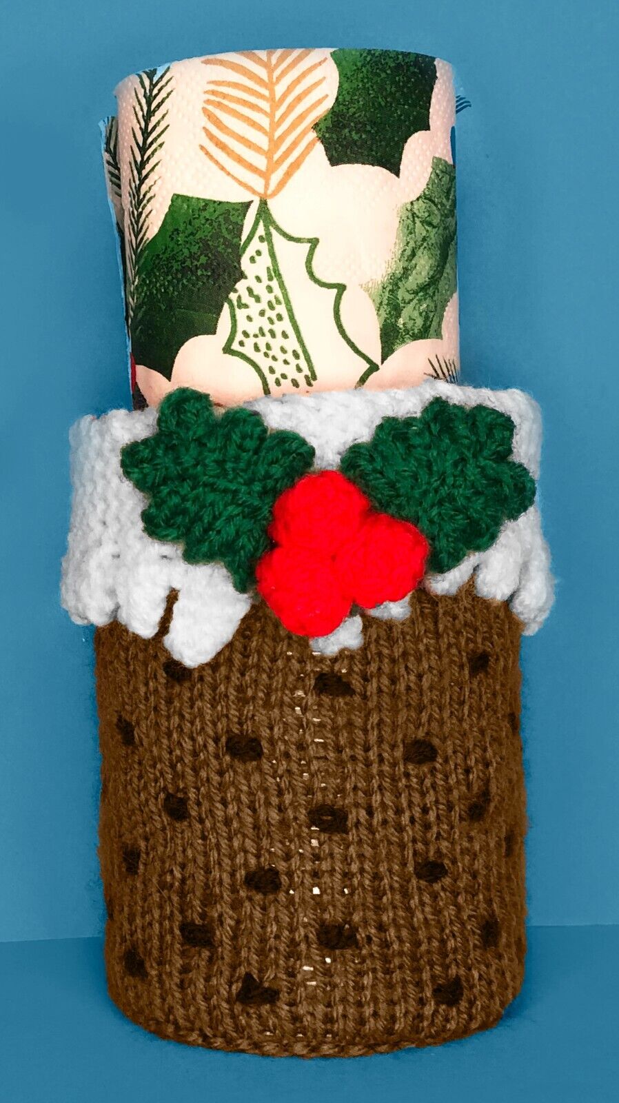 KNITTING PATTERN - Christmas Pudding inspired Holder 15cm tall - fit tin can