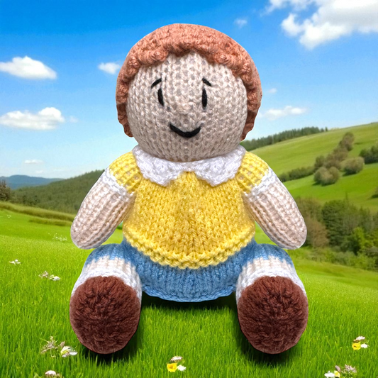 KNITTING PATTERN - Christopher Robin choc orange cover / 15 cms Winnie the Pooh toy