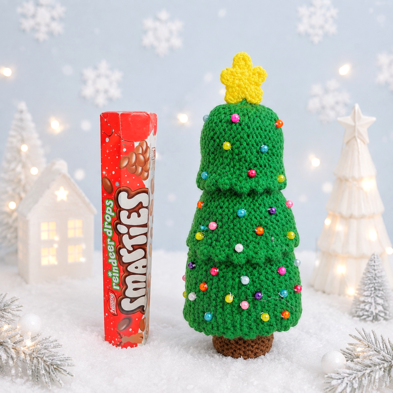 KNITTING PATTERN - Christmas Tree Smarties Sweet Holder 22 cms