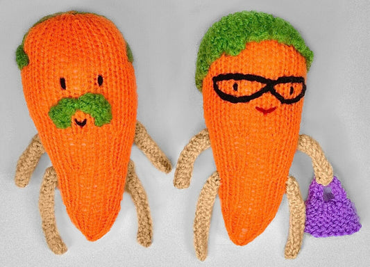 KNITTING PATTERN - Kevin the Carrot Grate Grandpa and Grandma 17 cms dolls