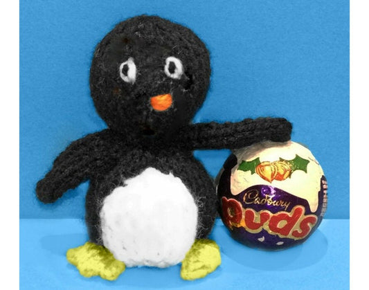 KNITTING PATTERN - Christmas Penguin chocolate cover for Cadbury's Puds sweets