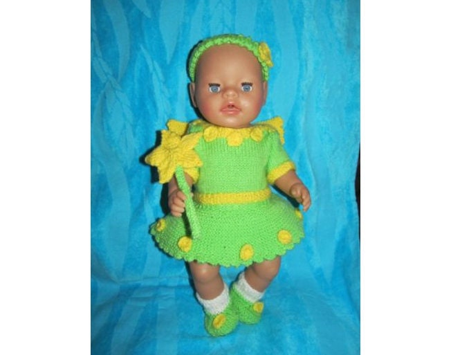 KNITTING PATTERN - Garden fairy green fits 15 - 18 in doll baby born