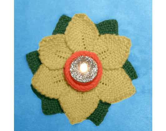 KNITTING PATTERN - Daffodil Tea Light Holder - Great Easter gift / Charity