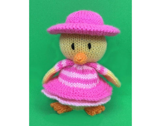 KNITTING PATTERN - Cherry Chick chocolate orange cover / 16 cms Easter toy
