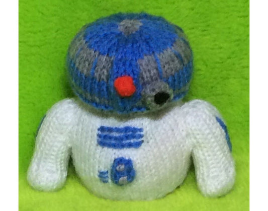 KNITTING PATTERN - R2D2 inspired Choc cover or 13 cms toy