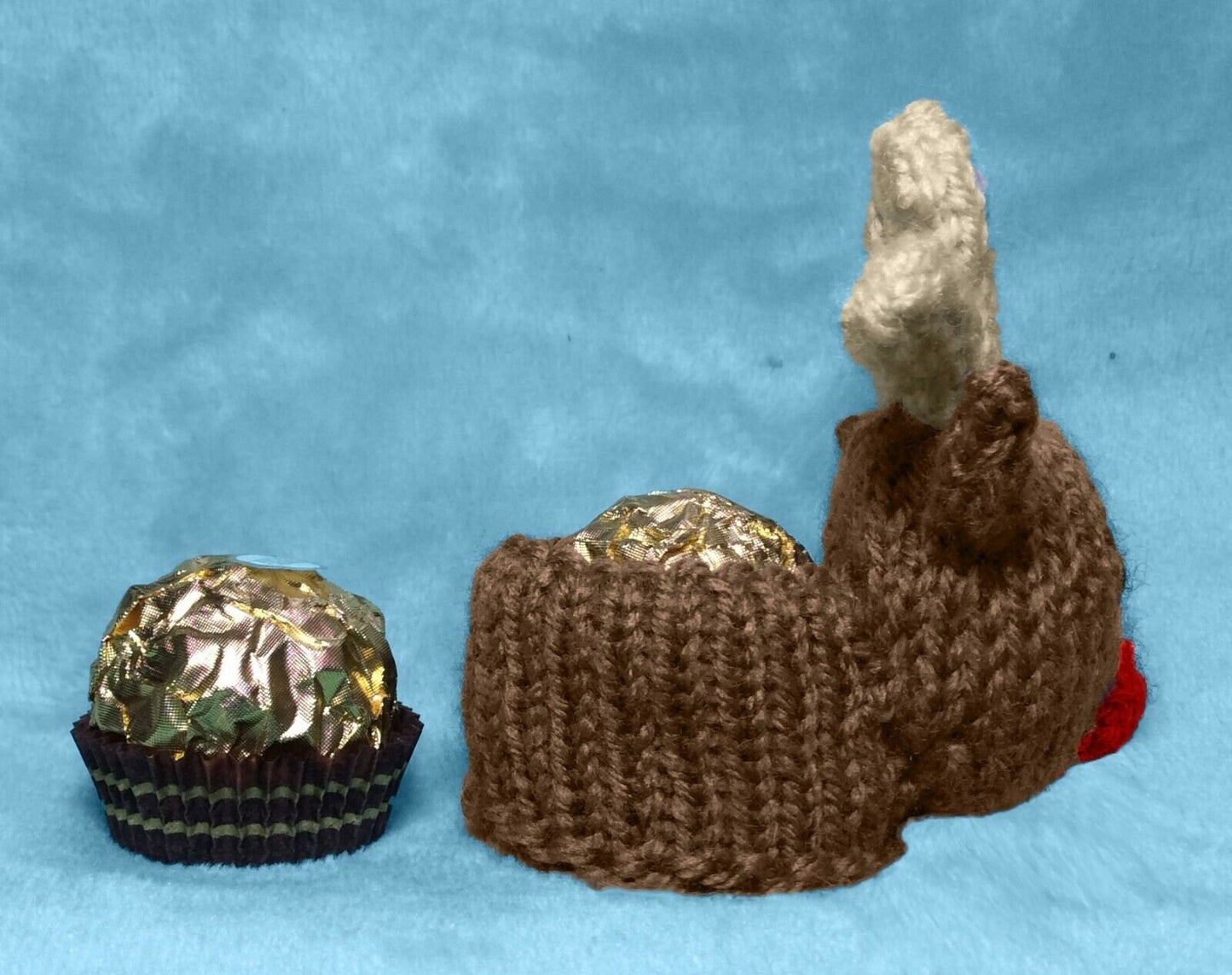 KNITTING PATTERN - Christmas Reindeer chocolate cover fits Snowball and Ferrero