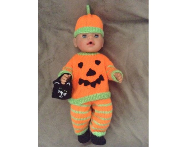 KNITTING PATTERN - Halloween pumpkin costume fits 15 - 18 in baby born doll