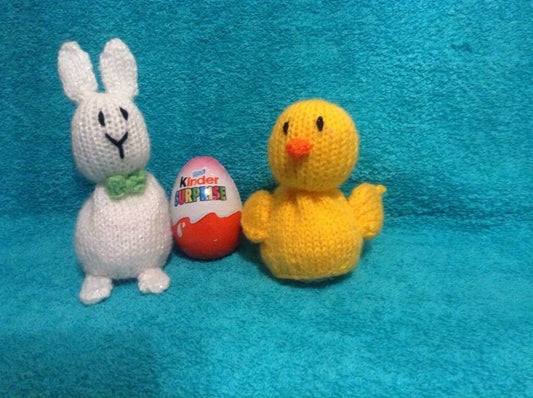 KNITTING PATTERN - Chocolate Kinder egg - Easter bunny and chick