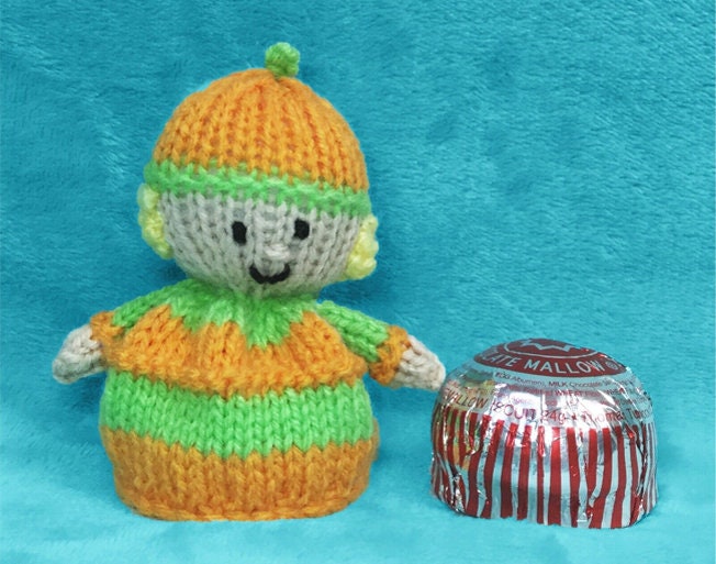 KNITTING PATTERN - Halloween Mr Pumpkin chocolate cover / Tea Cake Marshmallow