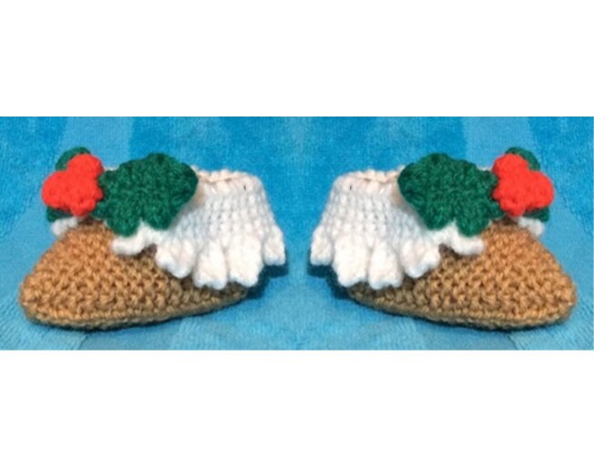 KNITTING PATTERN - Christmas Pudding Booties / shoes fit 0 - 3 month old Baby