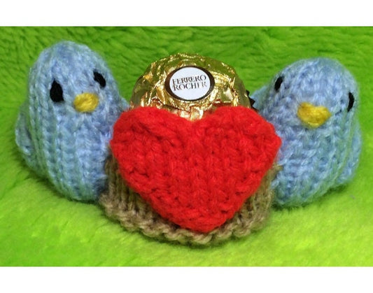 KNITTING PATTERN - Valentine’s Day Love birds chocolate cover favour fits fererro