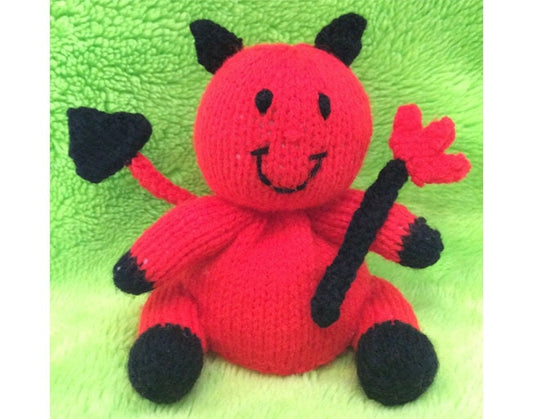 KNITTING PATTERN - Little Devil chocolate orange cover / 15 cms Halloween toy