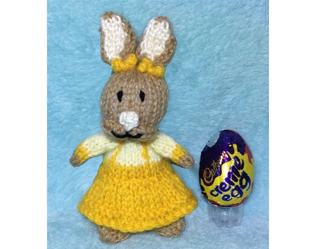 KNITTING PATTERN - Cottontail inspired Choc cover Easter Creme Egg