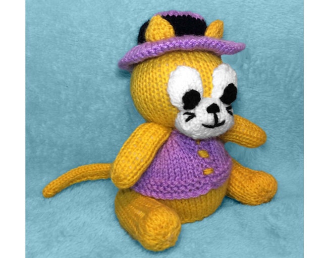 KNITTING PATTERN - Top Cat inspired chocolate orange cover / 15 cms toy