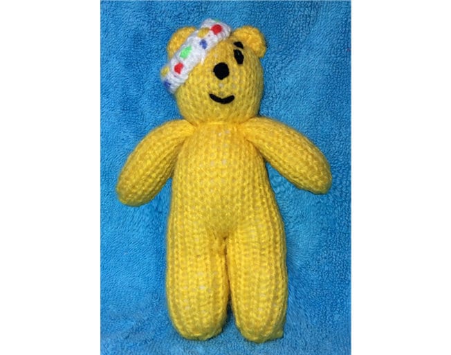 KNITTING PATTERN - Pudsey Bear finger Puppet 14 cms toy