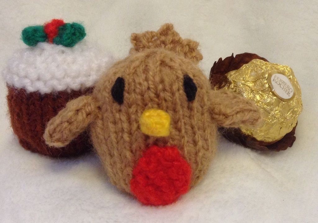 KNITTING PATTERN - Christmas pudding and robin chocolate cover fits Ferrero Rocher