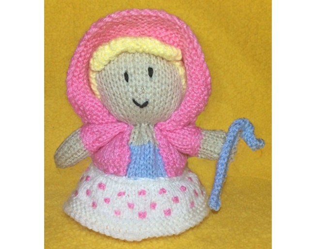 KNITTING PATTERN - Little Bo Peep inspired choc orange cover / 15 cms