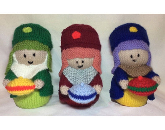 KNITTING PATTERN - We Three Kings orange cover / 16 cms Christmas Nativity toy