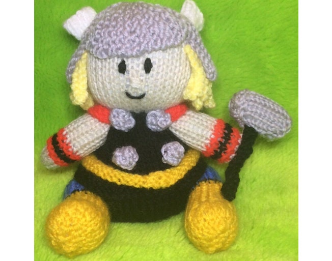 KNITTING PATTERN - Thor choc orange cover / 14 cms toy