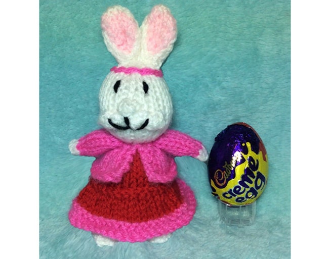 KNITTING PATTERN - Lily Bobtail inspired Choc cover Easter Creme Egg