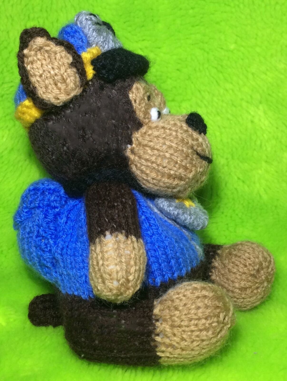 KNITTING PATTERN - Chase choc orange cover / 15 cms toy