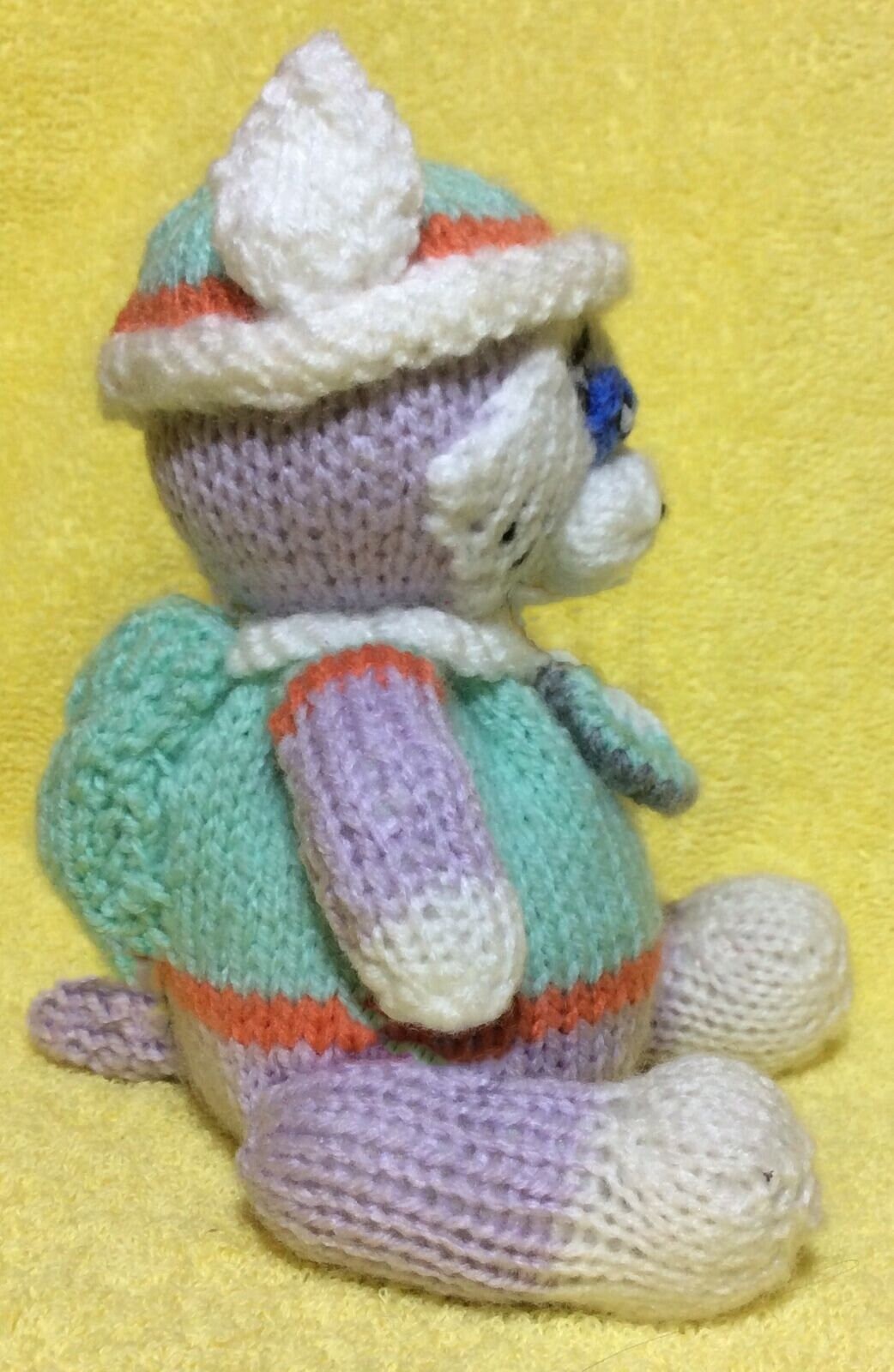 KNITTING PATTERN - Everest choc orange cover / 16 cms toy