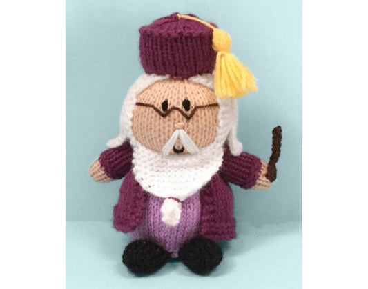 KNITTING PATTERN - Dumbledore inspired Choc cover or 18 cms toy