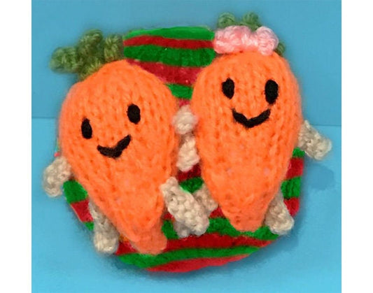 KNITTING PATTERN - Carrot inspired Bauble 12cm tree decoration