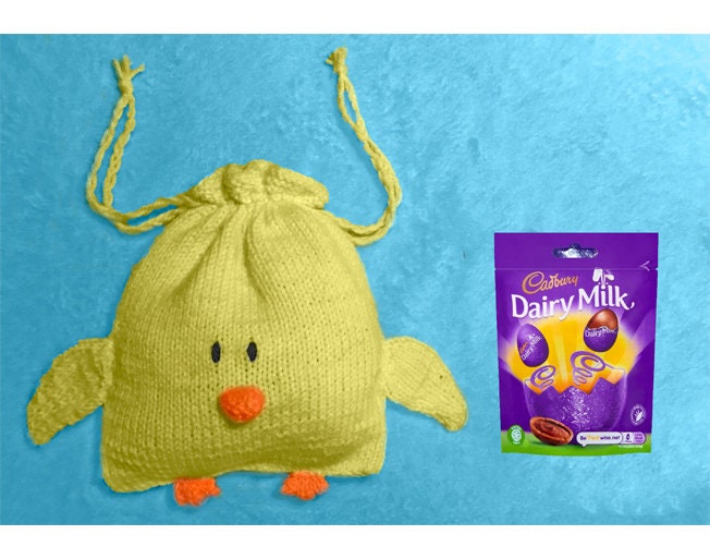 KNITTING PATTERN - Easter Chick Drawstring Gift Bag 15cms x 20 cms chocolate