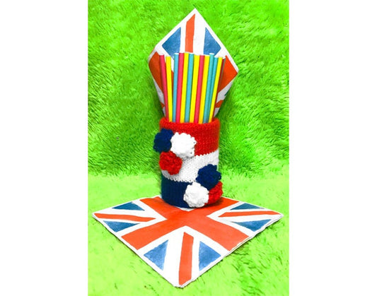 KNITTING PATTERN - Jubilee Holder with Flowers Holder 15cm tall - fit tin can