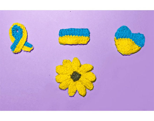 KNITTING PATTERN - Stand By Ukraine brooch / badge - Flag, Sunflower, Heart