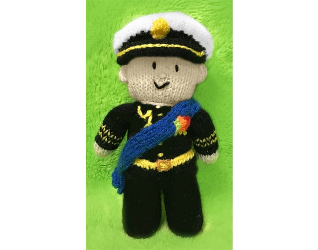 KNITTING PATTERN - Royal Family Prince Charles Jubilee 23cm Soft Plush Queen Toy