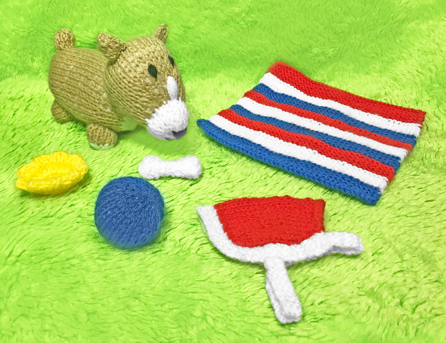 KNITTING PATTERN - Royal Queen Corgi Playset Soft Plush 12cms Toy, ball, bone