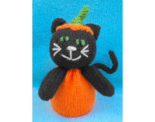 KNITTING PATTERN - Halloween Cat in Pumpkin orange cover / 15 cms toy